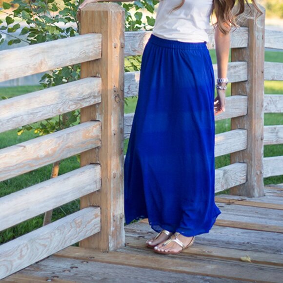 Old Navy Blue Chiffon Maxi Skirt – Worn Once - Picture 2 of 4